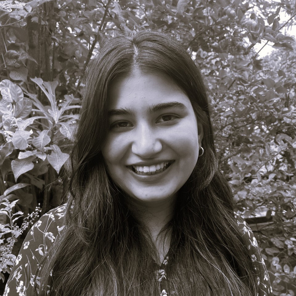 Kashish Chhapru: Burnout, Stress, Identity, Confidence, Grief, Loss Counselling Psychologist (Therapist) in Bangalore