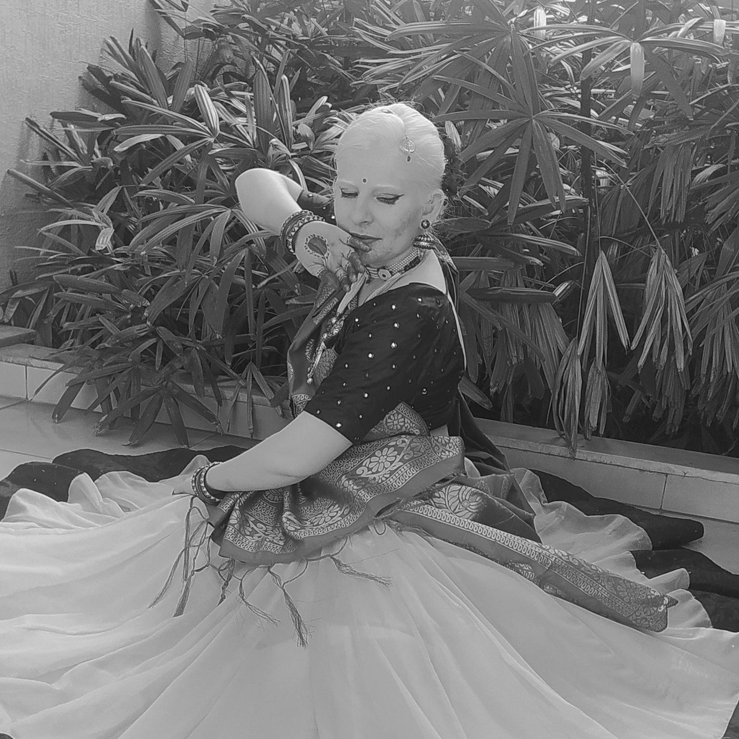 Disability, person with low vision. Peer for mental and medical health support